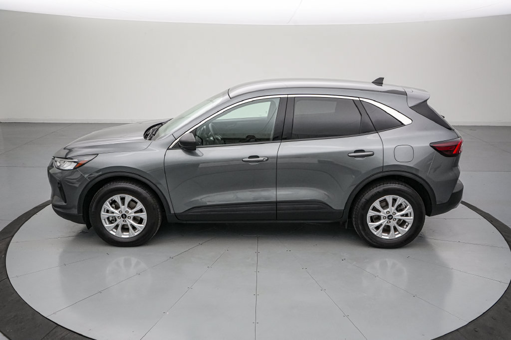 Certified 2023 Ford Escape Active w/ Tech Pack #1 AWD/4WD image 7