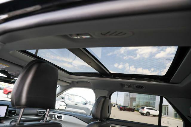 Certified 2023 Ford Explorer XLT w/ Equipment Group 202A image 26