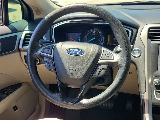 Certified 2019 Ford Fusion SE FWD image 20