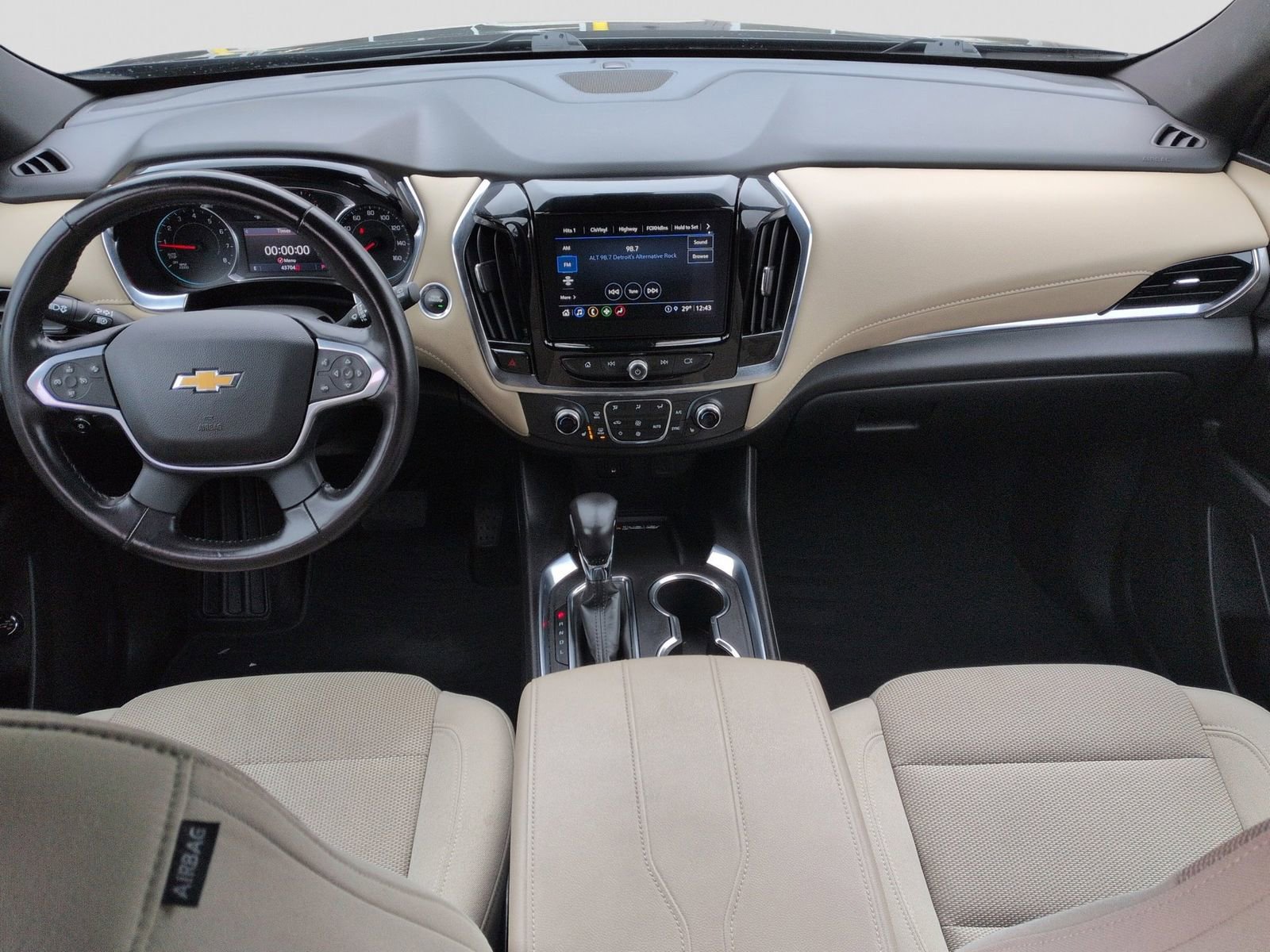 Used 2022 Chevrolet Traverse LT w/ LPO, Cargo Package image 18