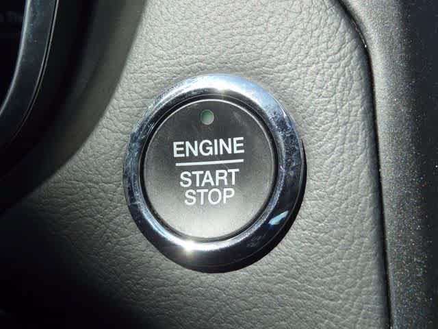Certified 2019 Ford Fusion SE w/ Equipment Group 151A FWD image 22