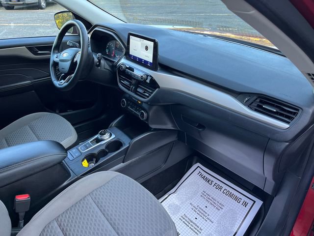 Certified 2022 Ford Escape SE w/ Cold Weather Package image 18