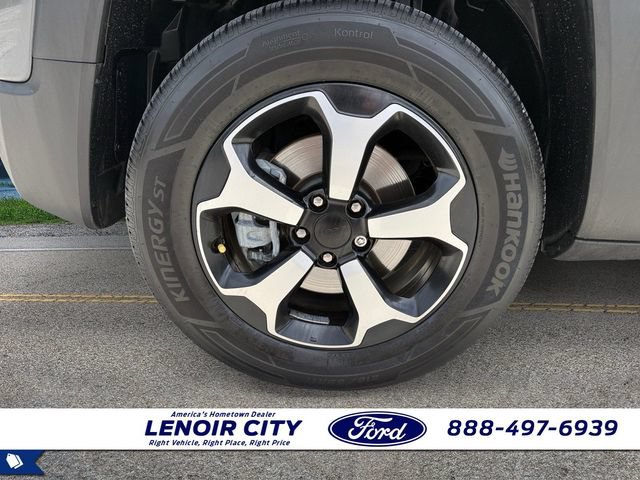 Used 2021 Jeep Renegade Trailhawk w/ Sun & Sound Group AWD/4WD image 9