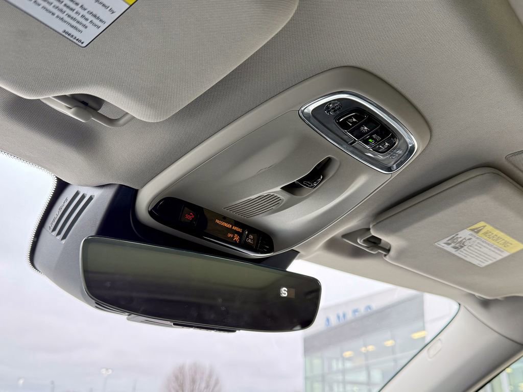 Used 2021 Volvo XC90 T5 Momentum w/ Climate Package image 23