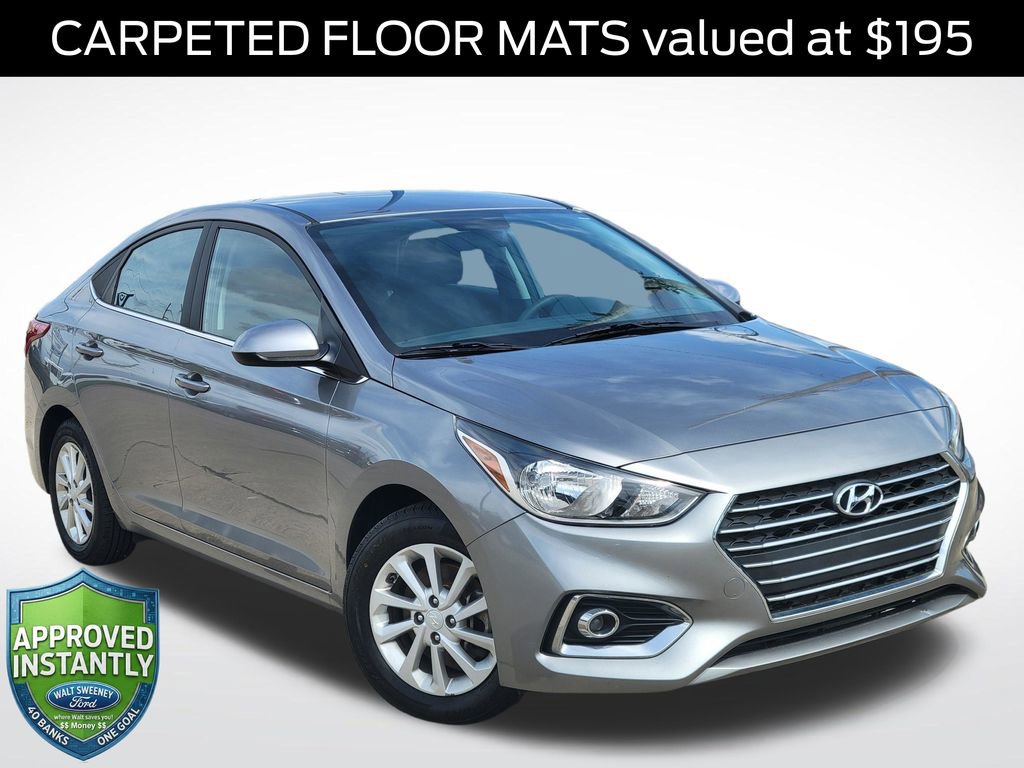 Used 2022 Hyundai Accent SEL FWD image 1
