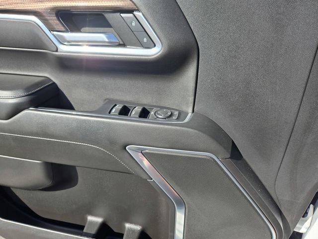 Used 2022 Chevrolet Silverado 1500 LT AWD/4WD image 13