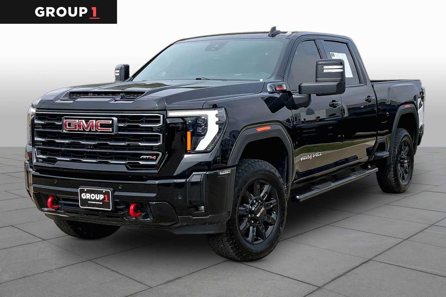 Used 2025 GMC Sierra 2500 AT4 AWD/4WD video 1