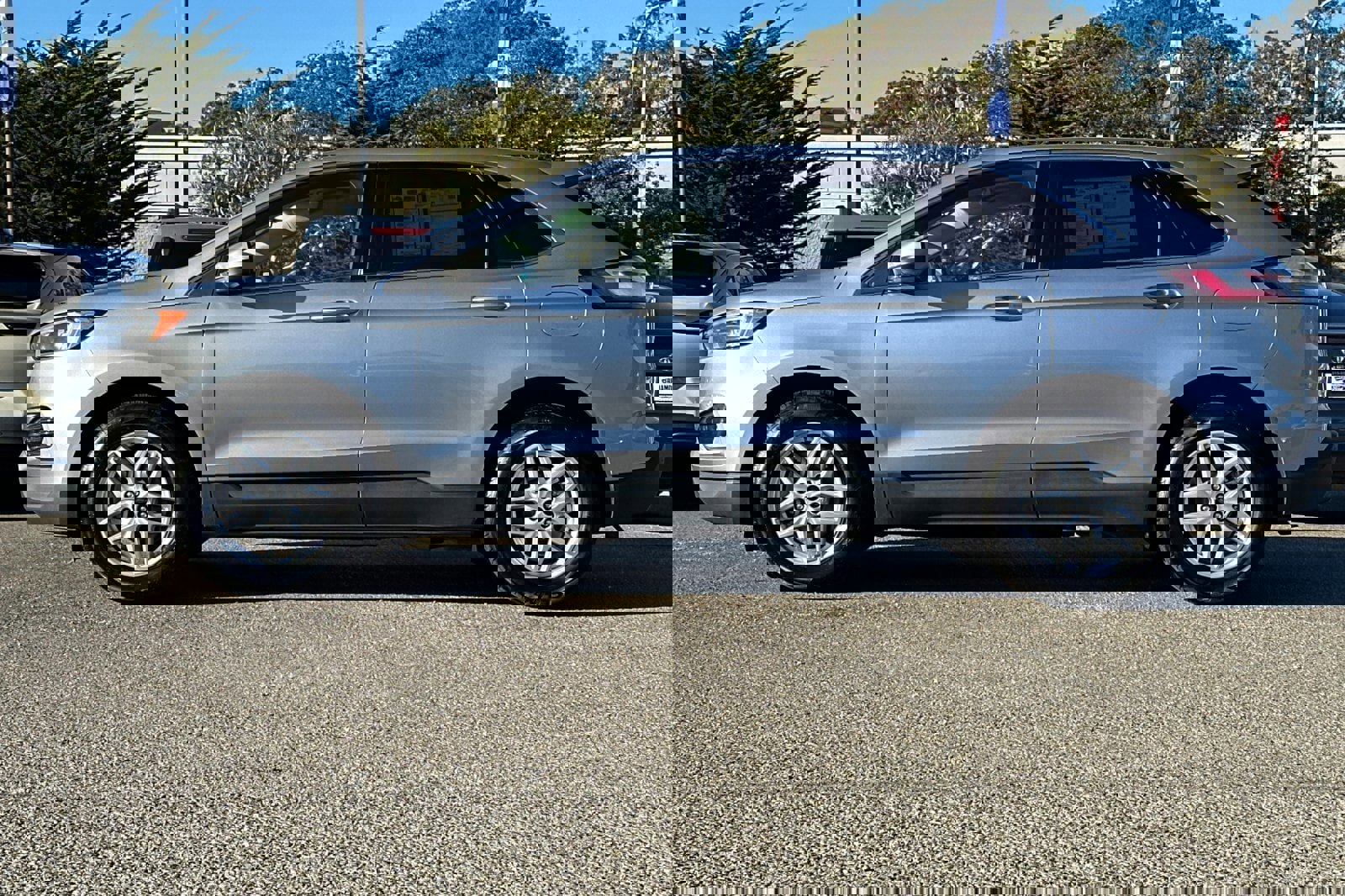 Certified 2023 Ford Edge SEL image 7