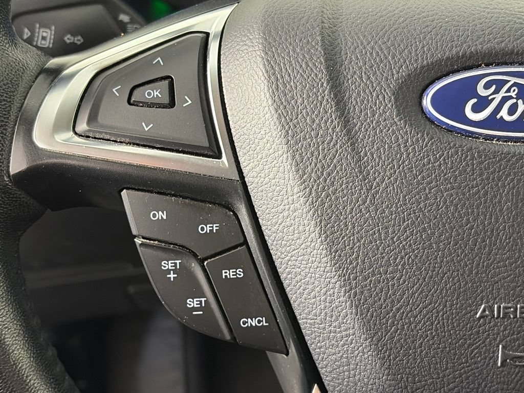 Certified 2024 Ford Edge Titanium AWD/4WD image 17