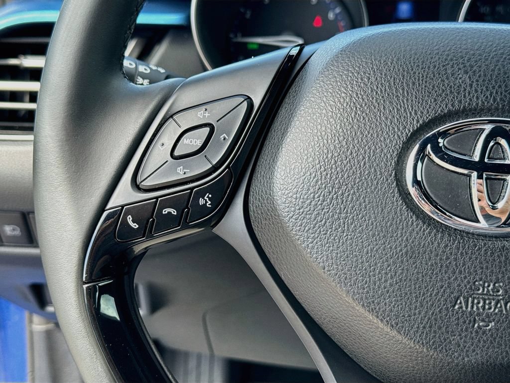 Used 2019 Toyota C-HR XLE FWD image 12
