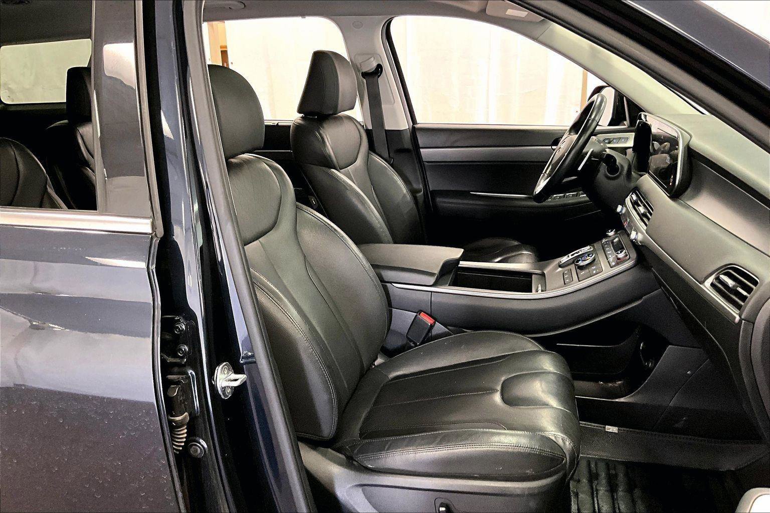 Used 2021 Hyundai Palisade SEL w/ Premium Package image 9