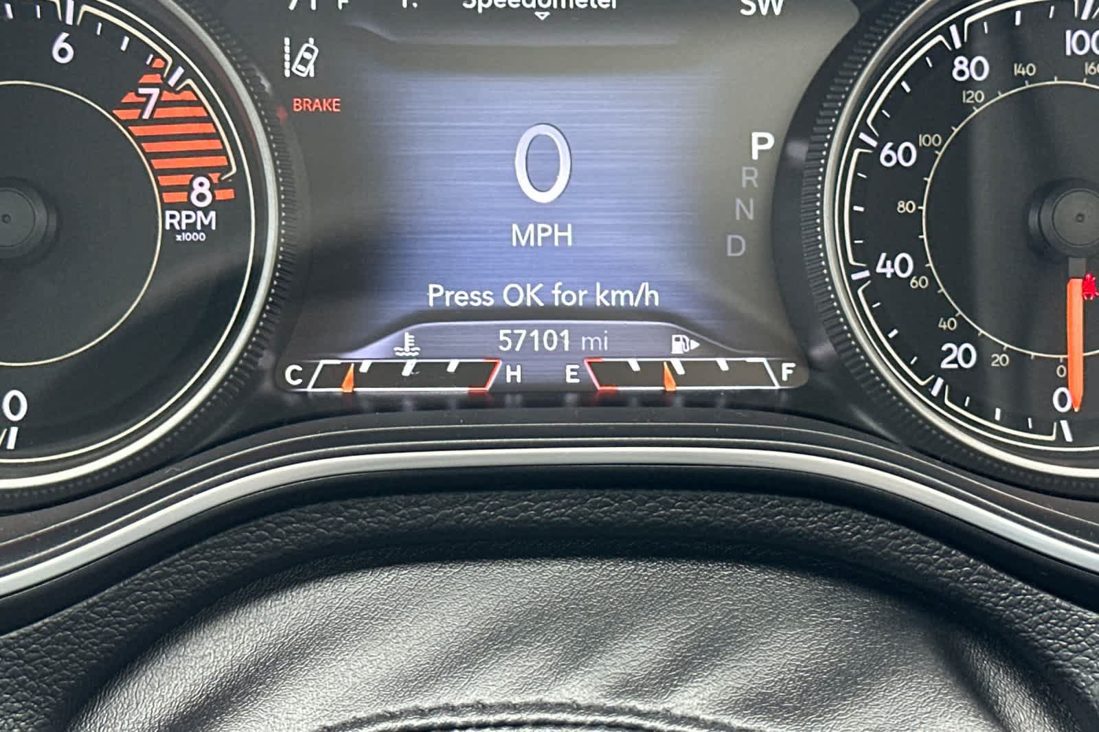 Used 2019 Jeep Cherokee Trailhawk AWD/4WD image 25