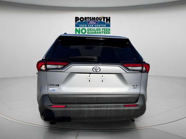 Used 2024 Toyota RAV4 XLE AWD/4WD image 25