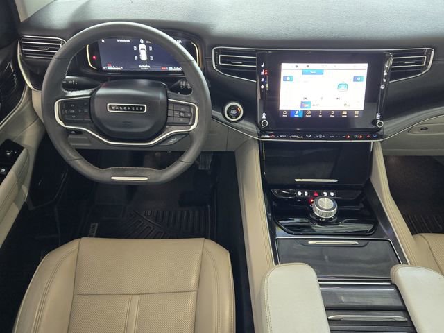 Used 2024 Jeep Wagoneer L 2WD w/ Premium Group I image 29