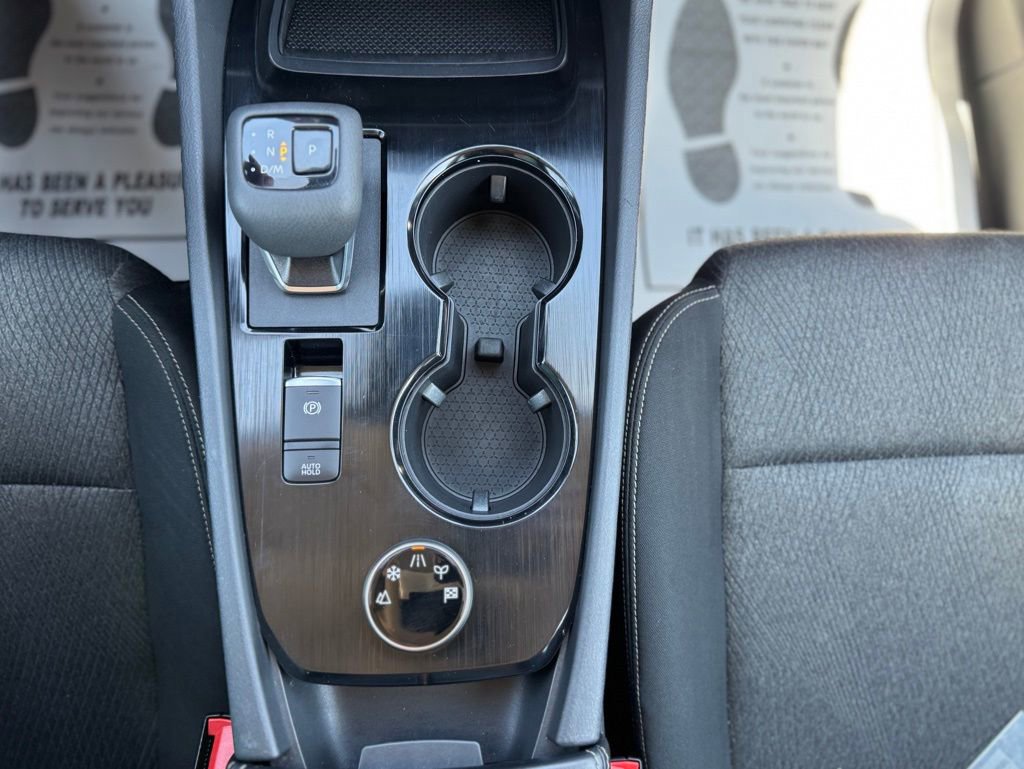 Used 2025 Nissan Rogue SV AWD/4WD image 26