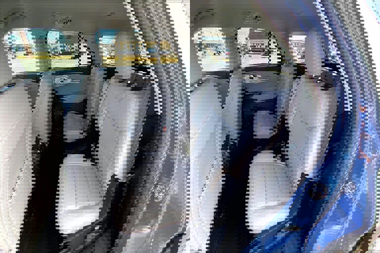 Certified 2025 Ford Explorer Active w/ Active Comfort Package image 21