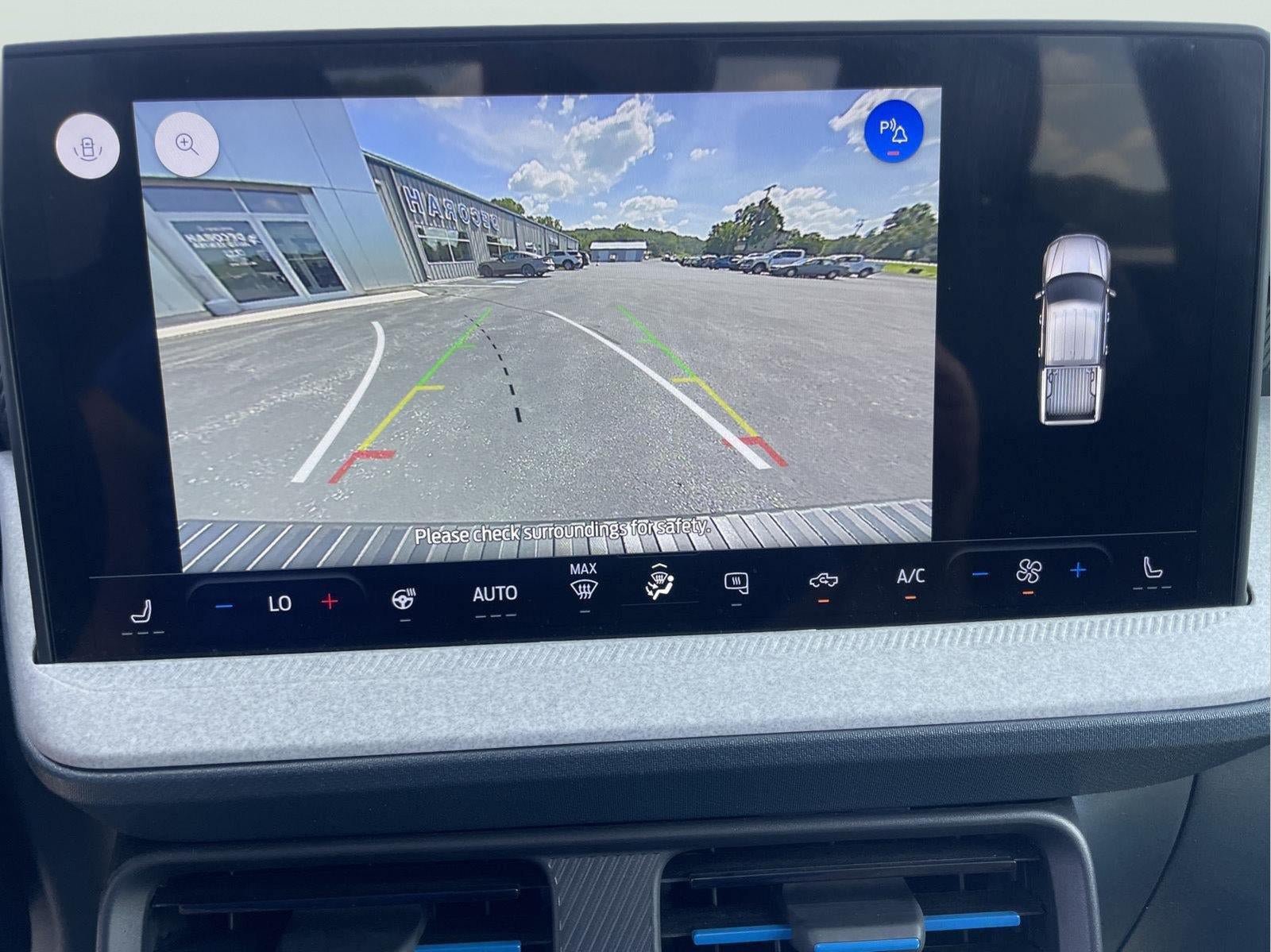 Certified 2025 Ford Maverick XLT w/ Equipment Group 301A AWD/4WD image 24