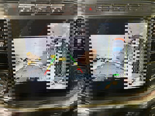 Certified 2024 Ford F250 Lariat w/ Lariat Ultimate Package image 26