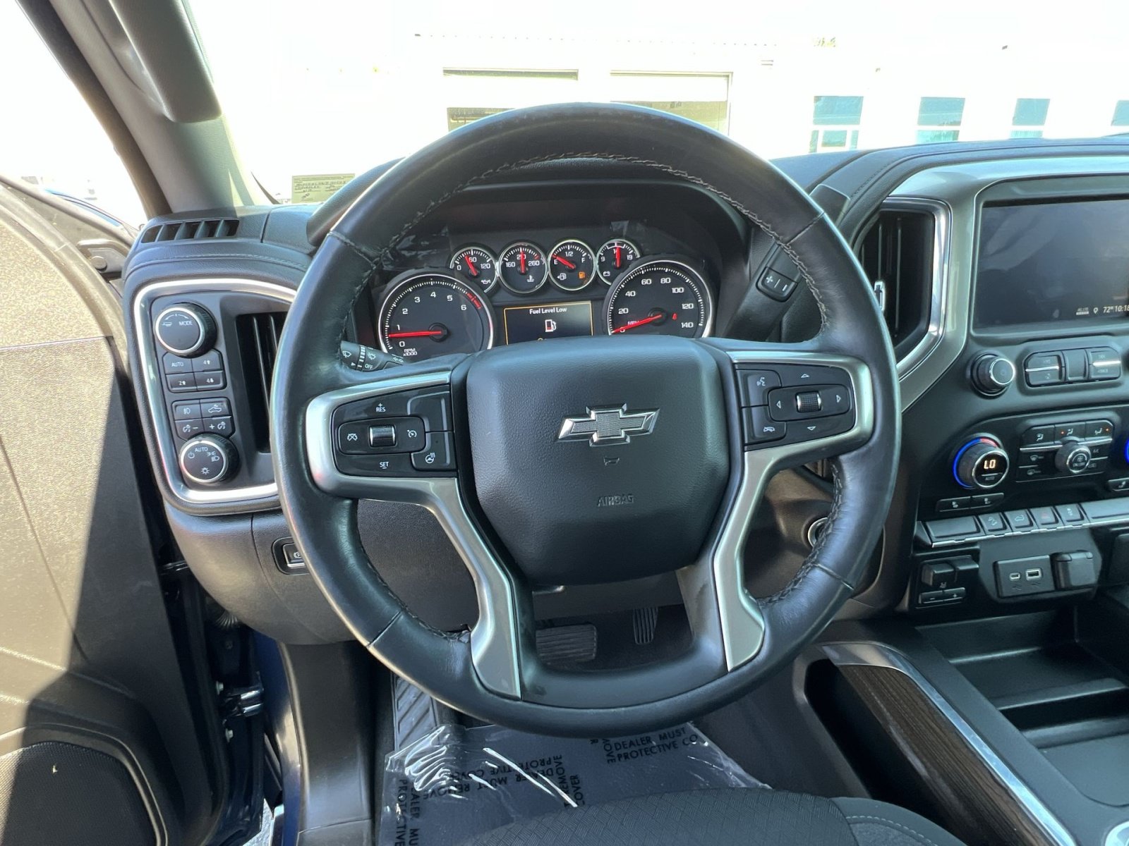 Used 2022 Chevrolet Silverado 1500 LT Trail Boss w/ Bed Protection Package AWD/4WD image 24