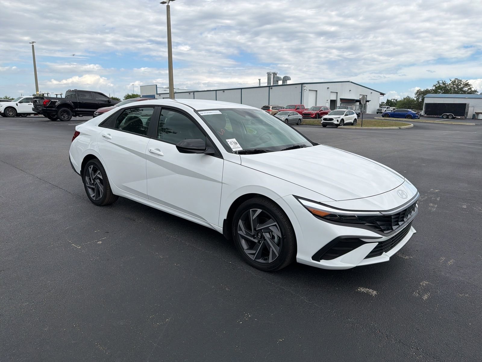Used 2025 Hyundai Elantra Sport w/ Cargo Package