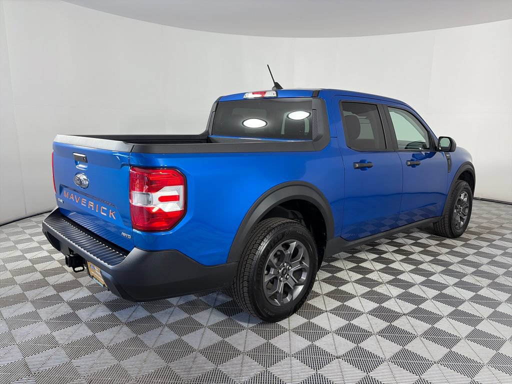 Certified 2022 Ford Maverick XLT w/ Equipment Group 300A Standard AWD/4WD image 7