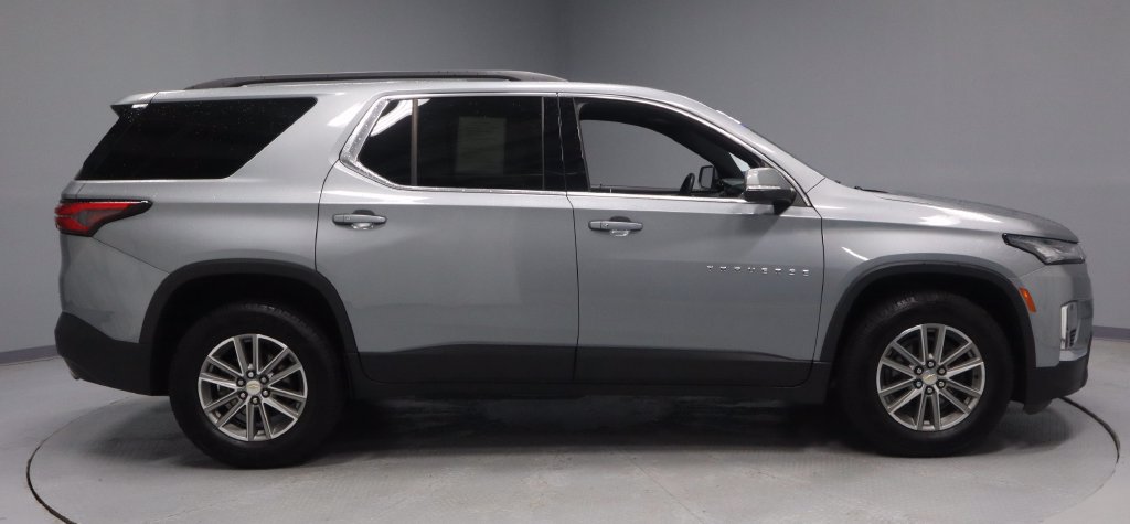 Used 2023 Chevrolet Traverse LT FWD image 9