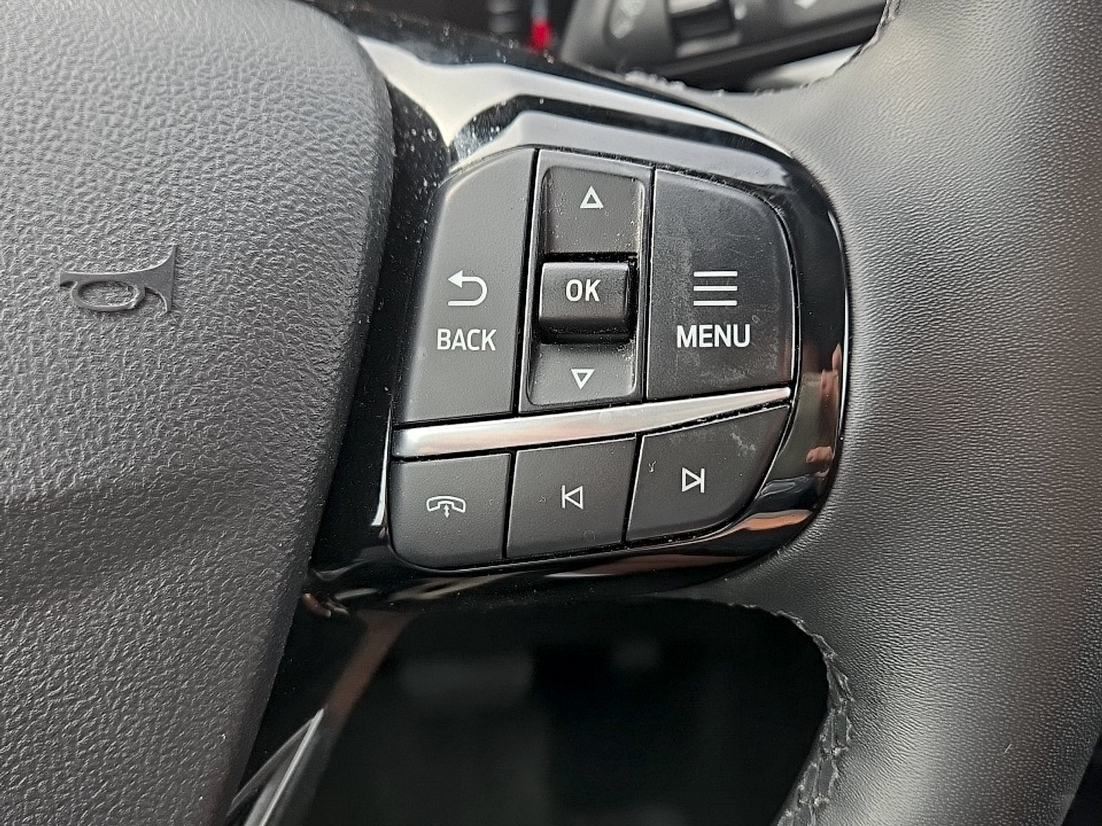 Certified 2023 Ford Escape Active AWD/4WD image 14