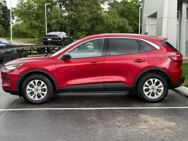 Certified 2023 Ford Escape Active AWD/4WD image 4