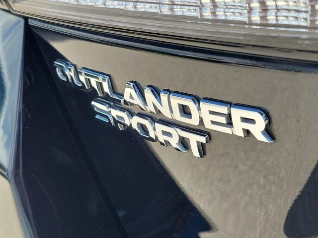 Used 2022 Mitsubishi Outlander Sport LE FWD image 8