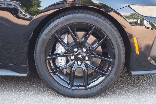 Certified 2026 Ford Mustang GT Premium RWD image 9