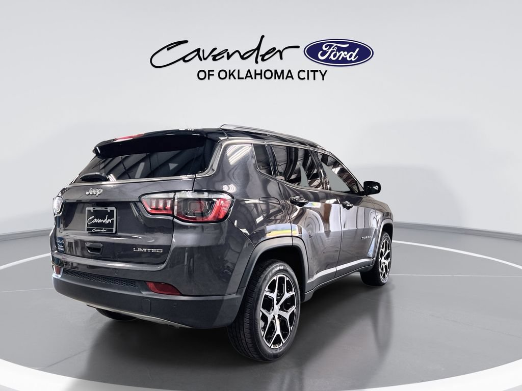Used 2024 Jeep Compass Limited AWD/4WD image 8