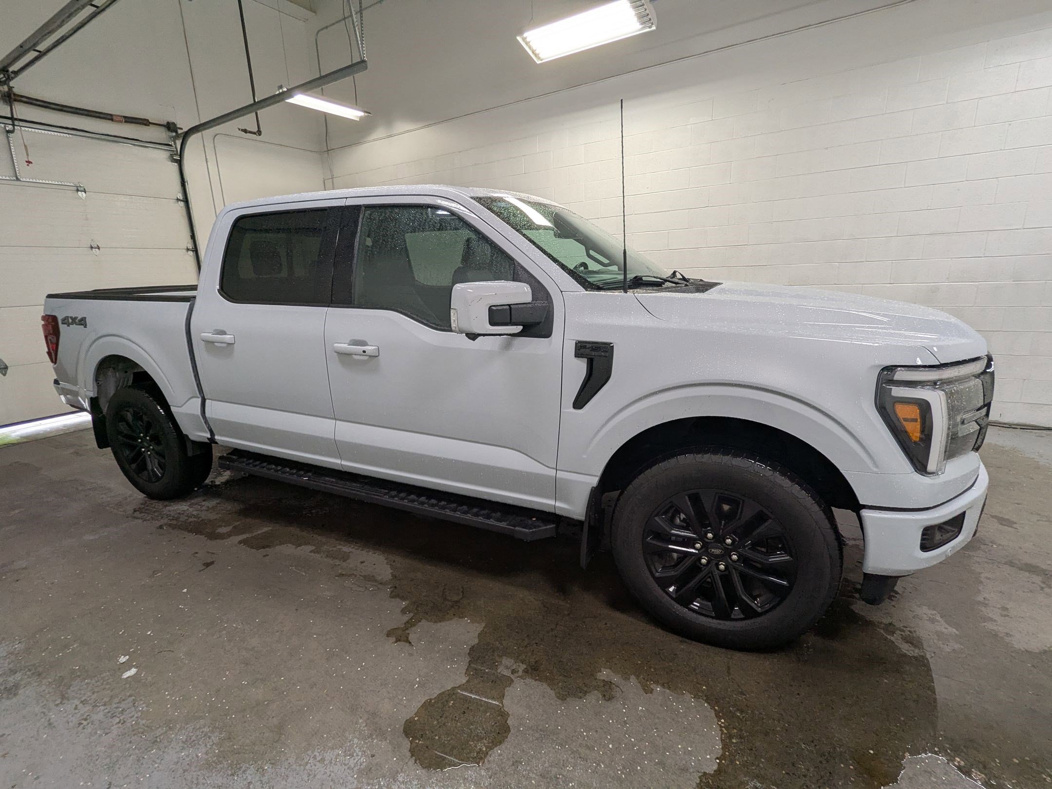 Certified 2025 Ford F150 Lariat image 2