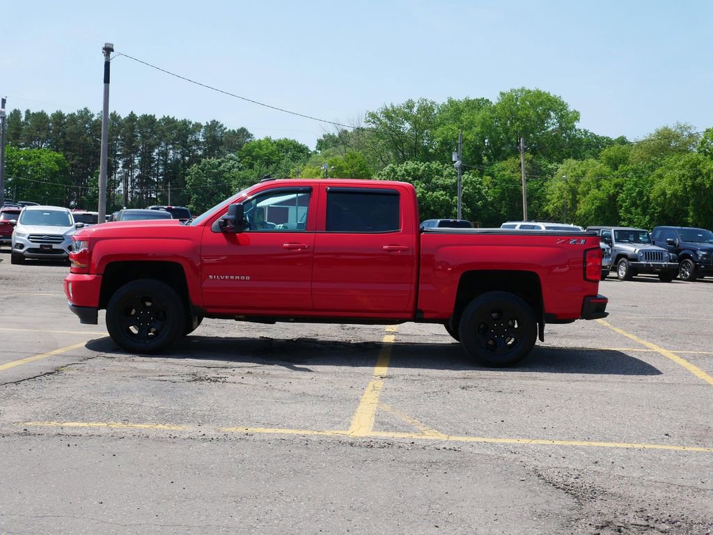 Used 2018 Chevrolet Silverado 1500 LT w/ All Star Edition AWD/4WD image 5