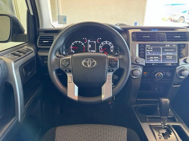 Used 2020 Toyota 4Runner SR5 AWD/4WD image 13