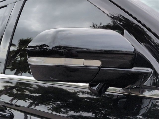 Certified 2023 Ford Expedition Limited image 10