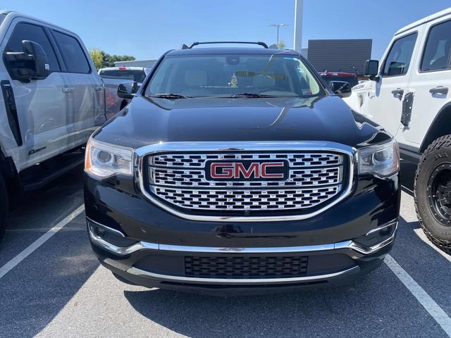 Used 2018 GMC Acadia Denali AWD/4WD image 2