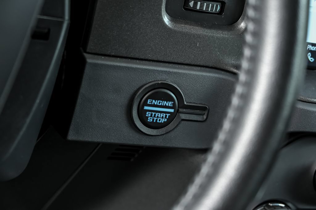 Certified 2025 Ford Bronco Badlands AWD/4WD image 21