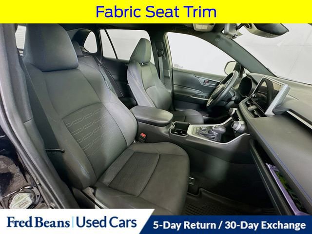 Used 2023 Toyota RAV4 SE w/ Convenience Package AWD/4WD image 35