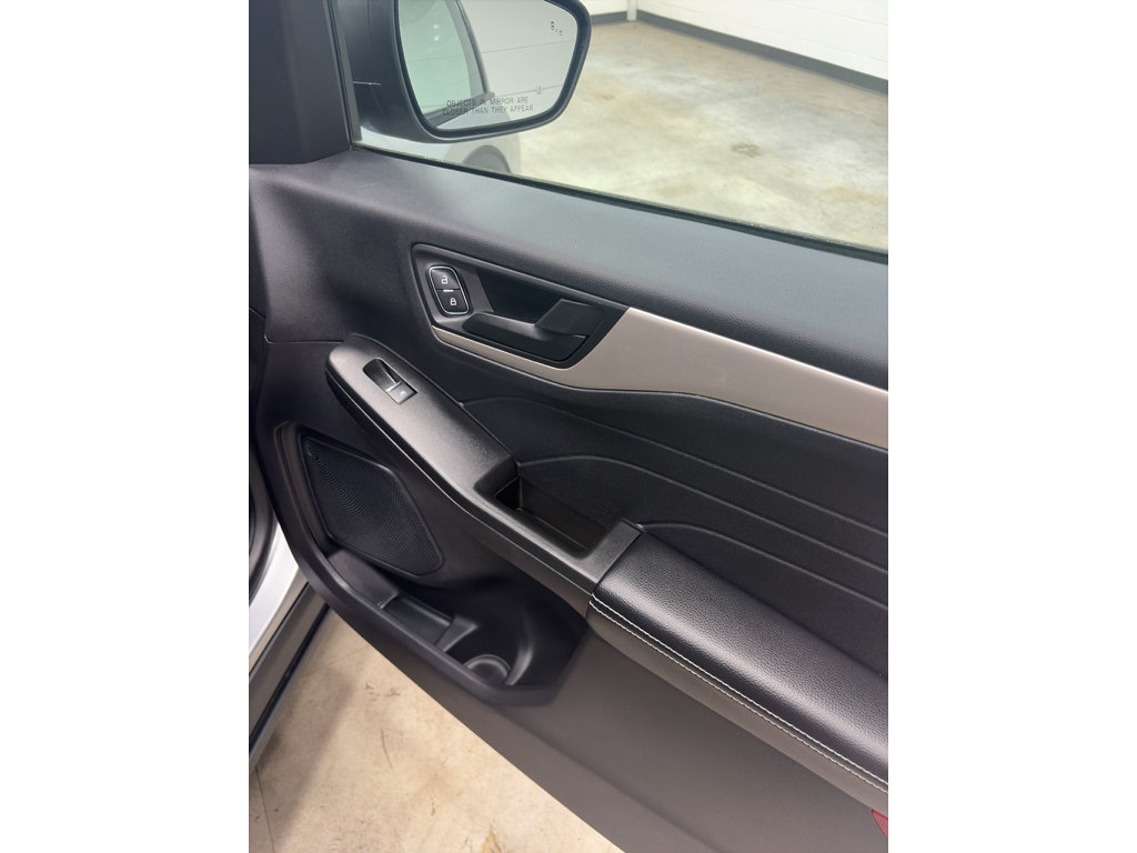 Certified 2022 Ford Escape SE FWD image 28