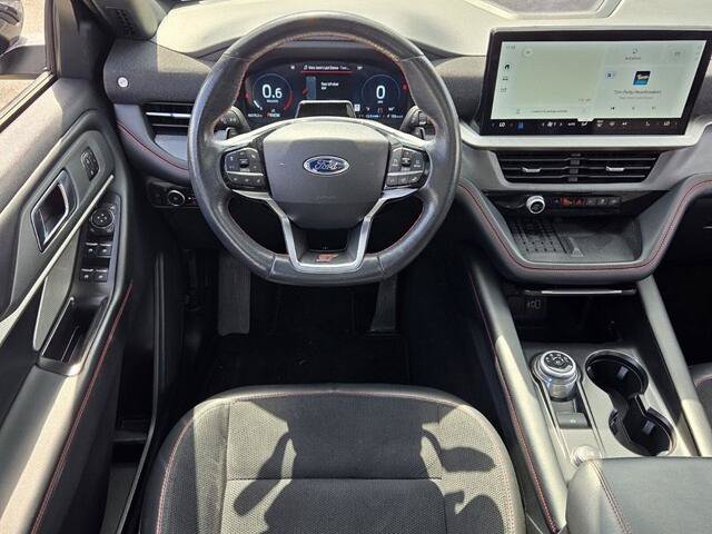 Certified 2025 Ford Explorer ST AWD/4WD image 7