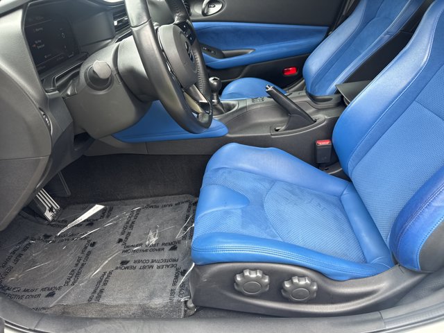 Used 2024 Nissan Z Performance w/ Floor Mat Package RWD image 15