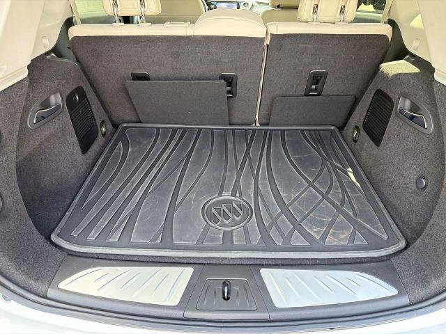 Used 2020 Buick Envision Essence w/ Experience Buick Package FWD image 25