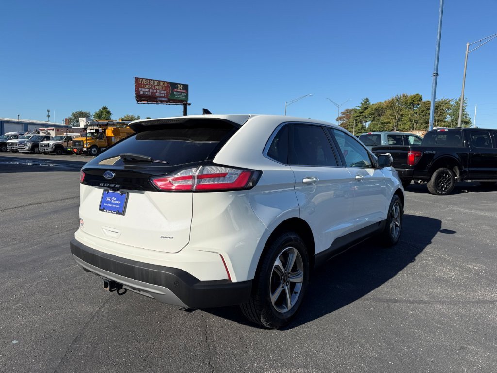 Certified 2024 Ford Edge SEL w/ Convenience Package AWD/4WD image 7