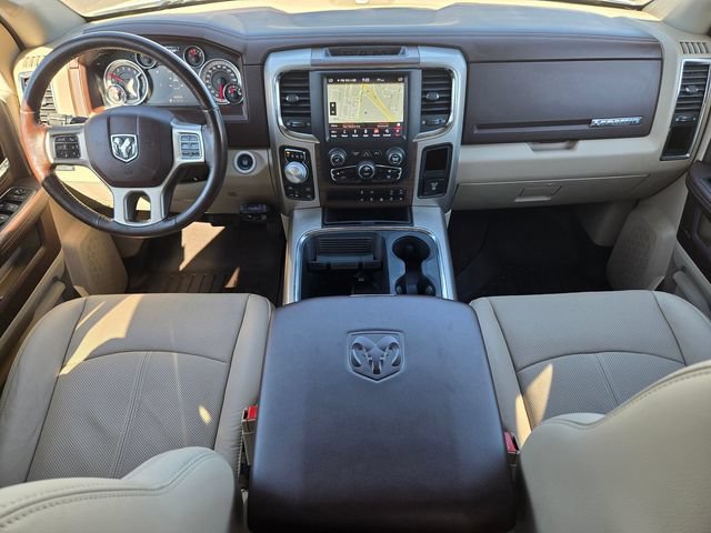 Used 2018 RAM 1500 Laramie w/ Convenience Group AWD/4WD image 9