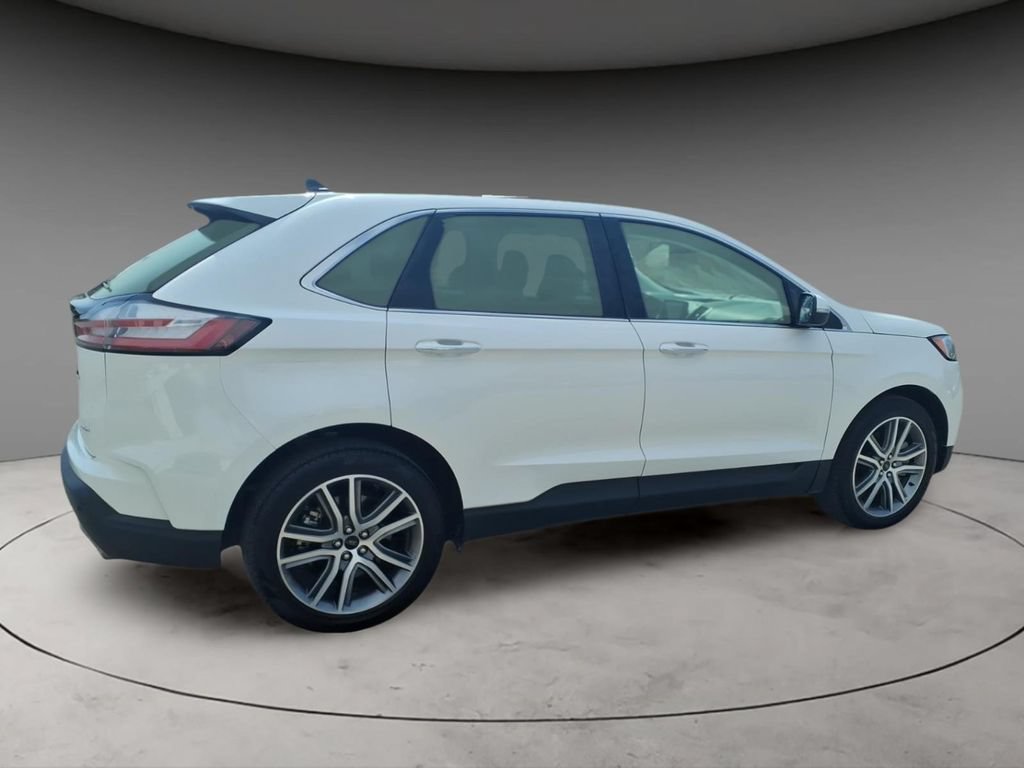 Certified 2023 Ford Edge Titanium AWD/4WD image 7