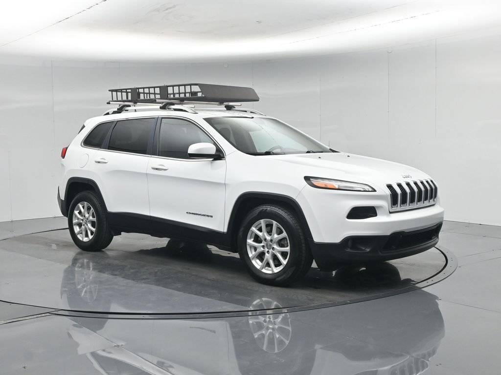 Used 2017 Jeep Cherokee Latitude FWD image 26