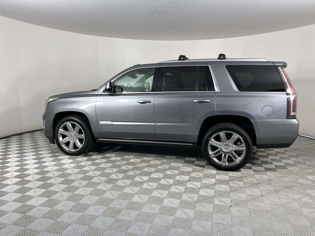 Used 2020 Cadillac Escalade Premium Luxury video 2