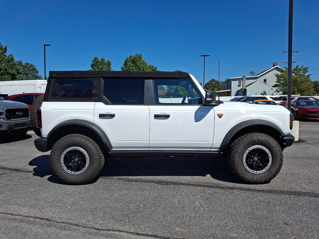 Certified 2022 Ford Bronco Badlands AWD/4WD image 8