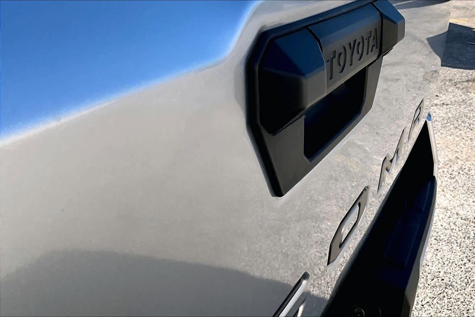 Used 2025 Toyota Tacoma SR5 RWD image 31