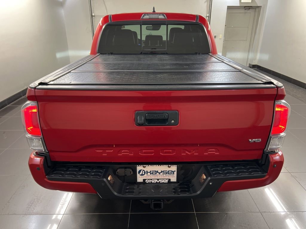 Used 2020 Toyota Tacoma TRD Off-Road w/ TRD Premium Off Road Package image 5